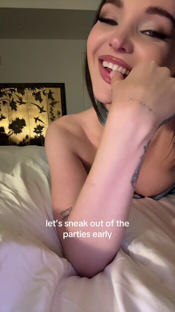 Full leaked Dove cameron page private onlyfans photo