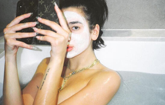 Dua Lipa