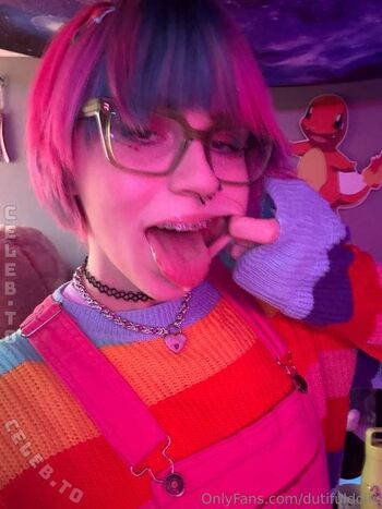 Full leaked Dutifuldolly private onlyfans photo