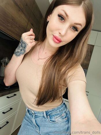 Edwina Ts