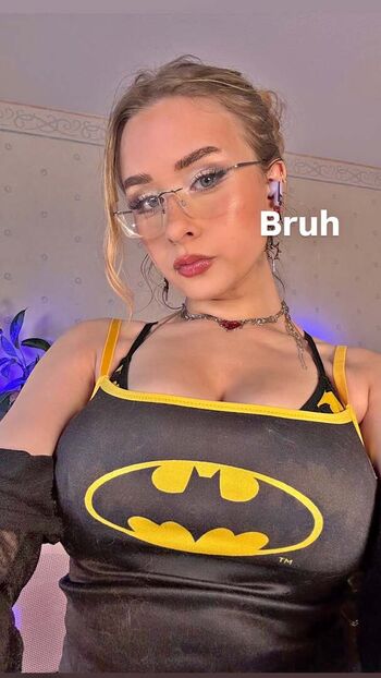 Full leaked Elina twich page private onlyfans photo