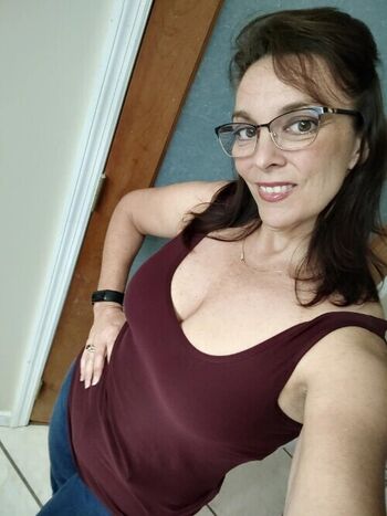 EliteMomma_69