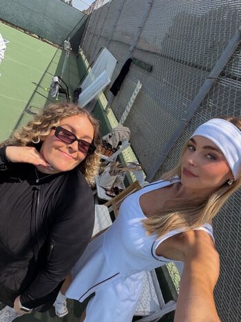 Full leaked Elizabeth turner page private onlyfans photo