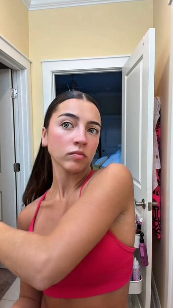 Full leaked Ellie dobleske private onlyfans photo