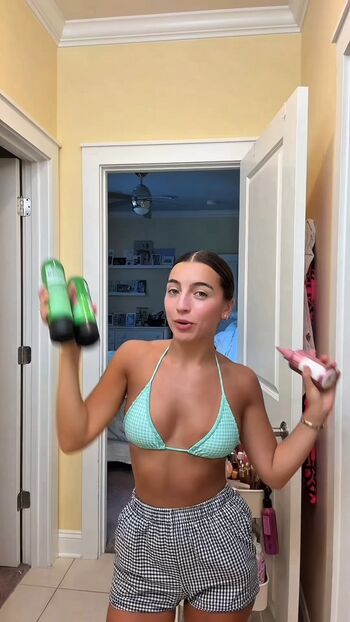 Full leaked Ellie dobleske private onlyfans photo