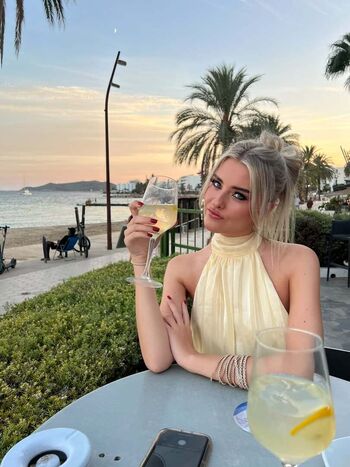 Ellie Middleton