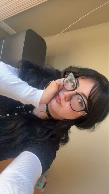 Full leaked Elyriss private onlyfans photo