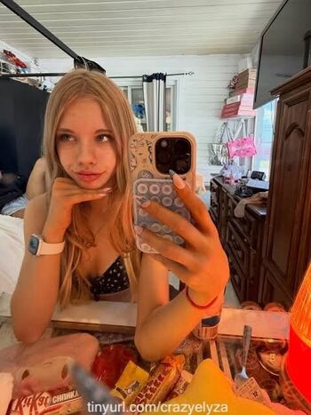 Full leaked Elyza young private onlyfans photo