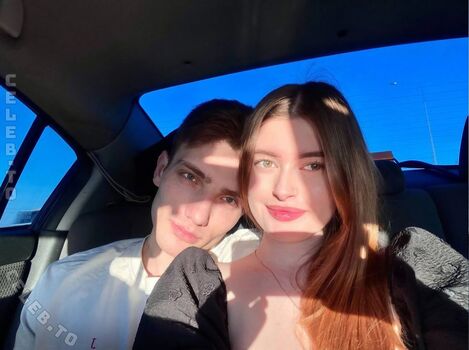 EmiliaCouple