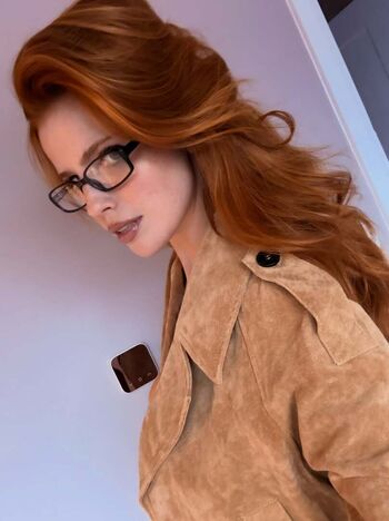Full leaked Emily deyt aysage private onlyfans photo
