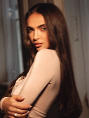Full leaked Emilyemrata private onlyfans photo