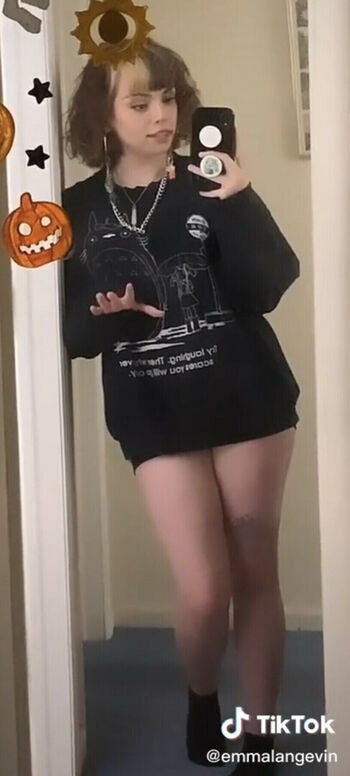 Full leaked Emma langevin page private onlyfans photo