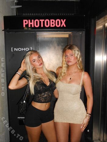 Full leaked Emmazoeheynen private onlyfans photo