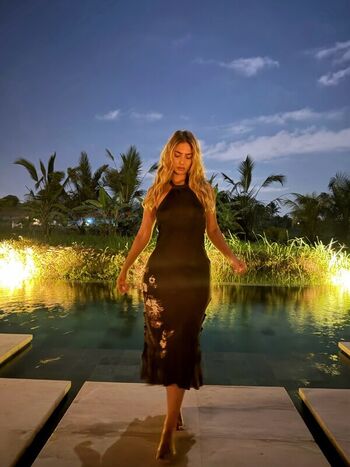 Full leaked Estelllexo private onlyfans photo