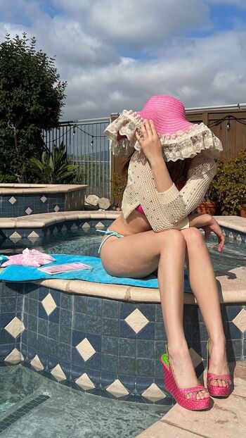 Ester Dobrik