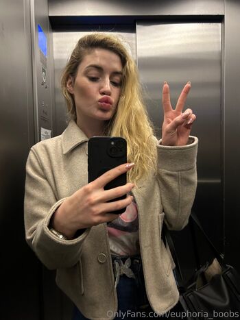 Full leaked Euphoria boobs private onlyfans photo