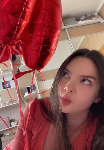 Eva Gros