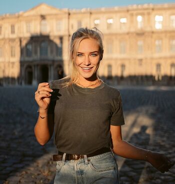 Eva Mikulski