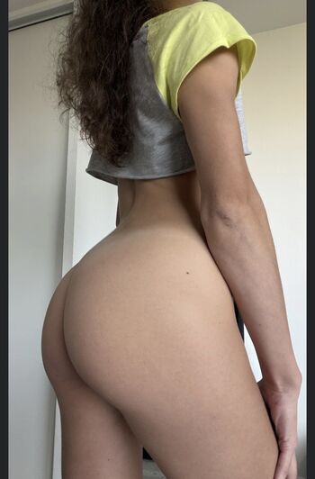 Full leaked Eve elegance private onlyfans photo