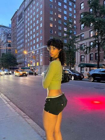 Full leaked Ewmxt private onlyfans photo