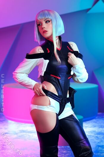 Ez Summers Cosplay