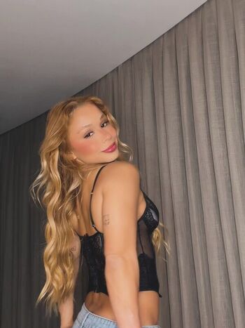 Full leaked Flavia saraiva private onlyfans photo