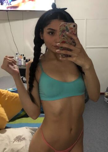 Flores_Isabella98