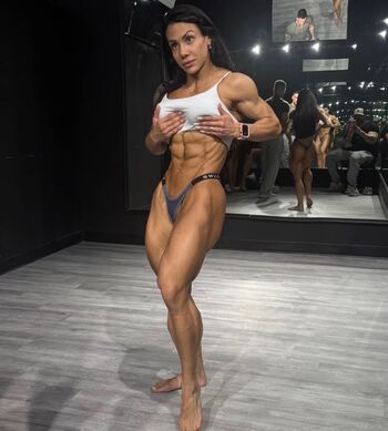 Franciely Kawashima