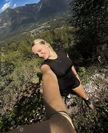 Full leaked Frida fischer private onlyfans photo