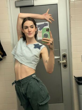 Full leaked Frogsgirls  page private onlyfans photo