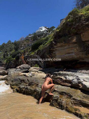 Full leaked Gabbyschey private onlyfans photo