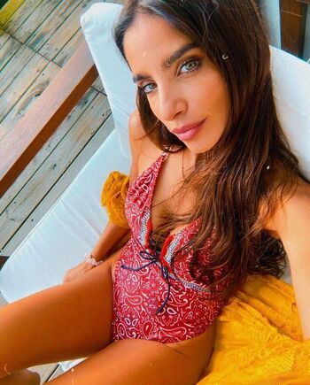 Full leaked Gabriela sari page private onlyfans photo