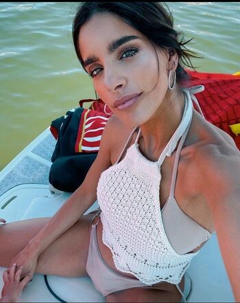 Full leaked Gabriela sari page private onlyfans photo