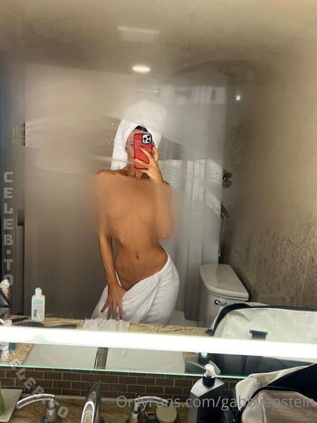 Full leaked Gabrielle epstein  page private onlyfans photo