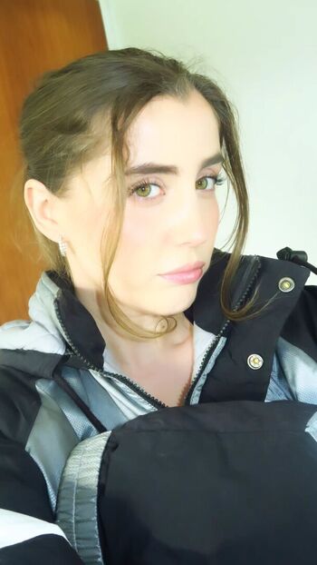 Full leaked Gee nelly private onlyfans photo