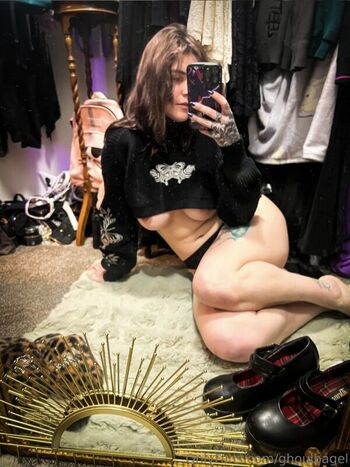 Full leaked Ghoulbagel private onlyfans photo