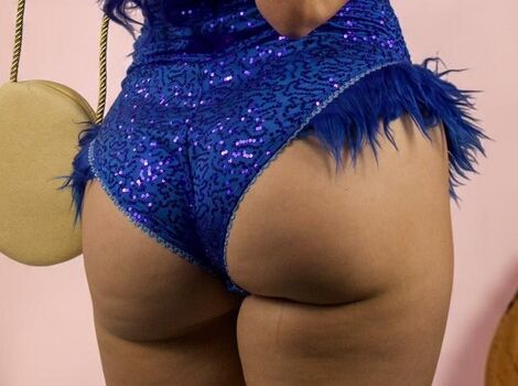 Full leaked Gigi dolan private onlyfans photo