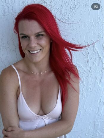 Full leaked Gillian robertson private onlyfans photo