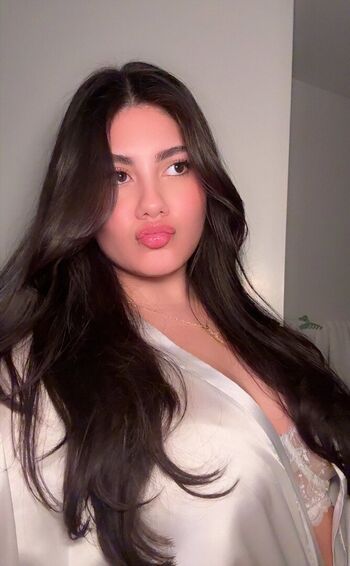 Full leaked Gilliantrz private onlyfans photo