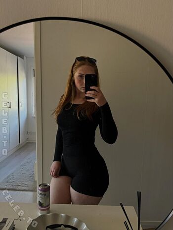 Full leaked Gingerfrida private onlyfans photo