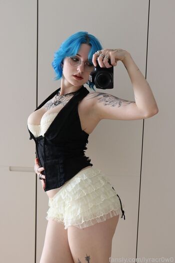 Full leaked Girls with colored hair private onlyfans photo