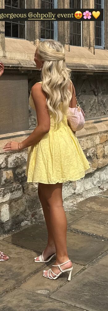 Full leaked Girls with white toes private onlyfans photo