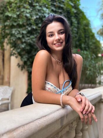 Full leaked Girlxalis private onlyfans photo