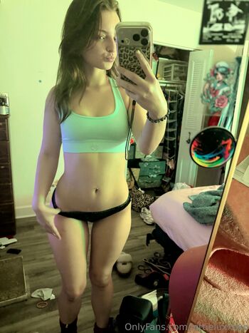 Full leaked Glttergutz private onlyfans photo
