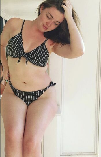 Full leaked Glamour possum page private onlyfans photo