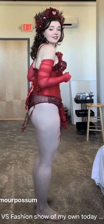 Full leaked Glamour possum private onlyfans photo
