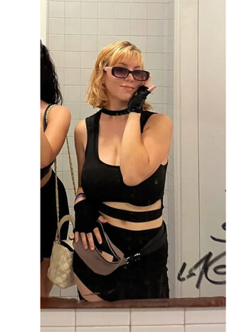 Full leaked Glogli private onlyfans photo