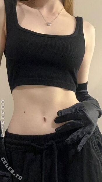 Full leaked Goldsystery private onlyfans photo