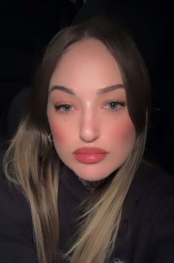 Full leaked Goth queen private onlyfans photo