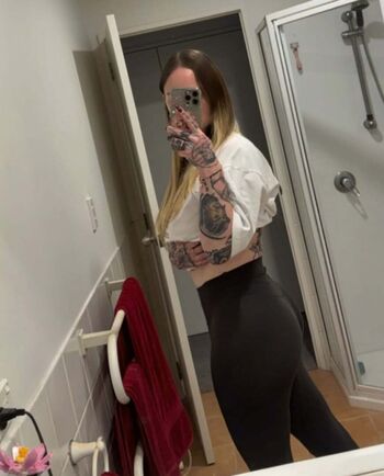 Goth Queen